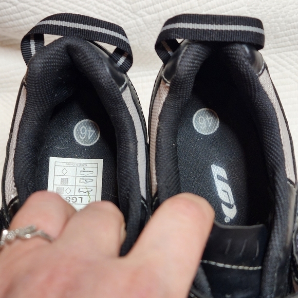 Louis Garneau cycling,  mtn biking shoes. EU46. main image 11